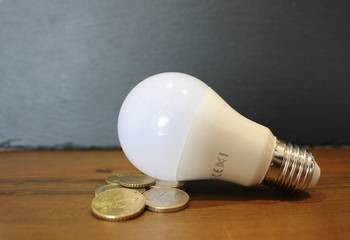 Jak oszczędzać prąd w gospodarstwie domowym?
