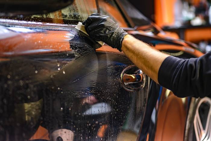 Mycie auta na mrozie – jak dbać o samochód zimą?